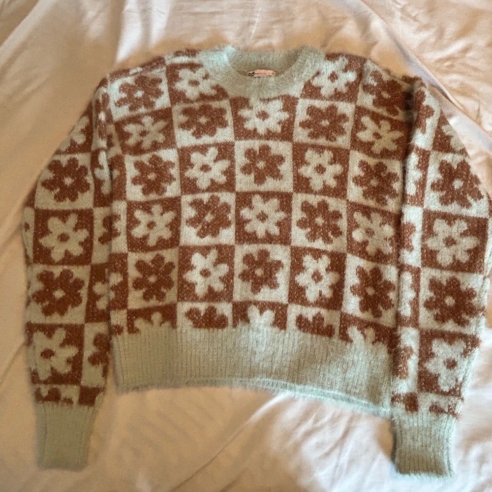 flower sweater